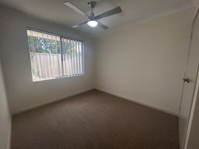 17 Pinot Loop, Pearsall