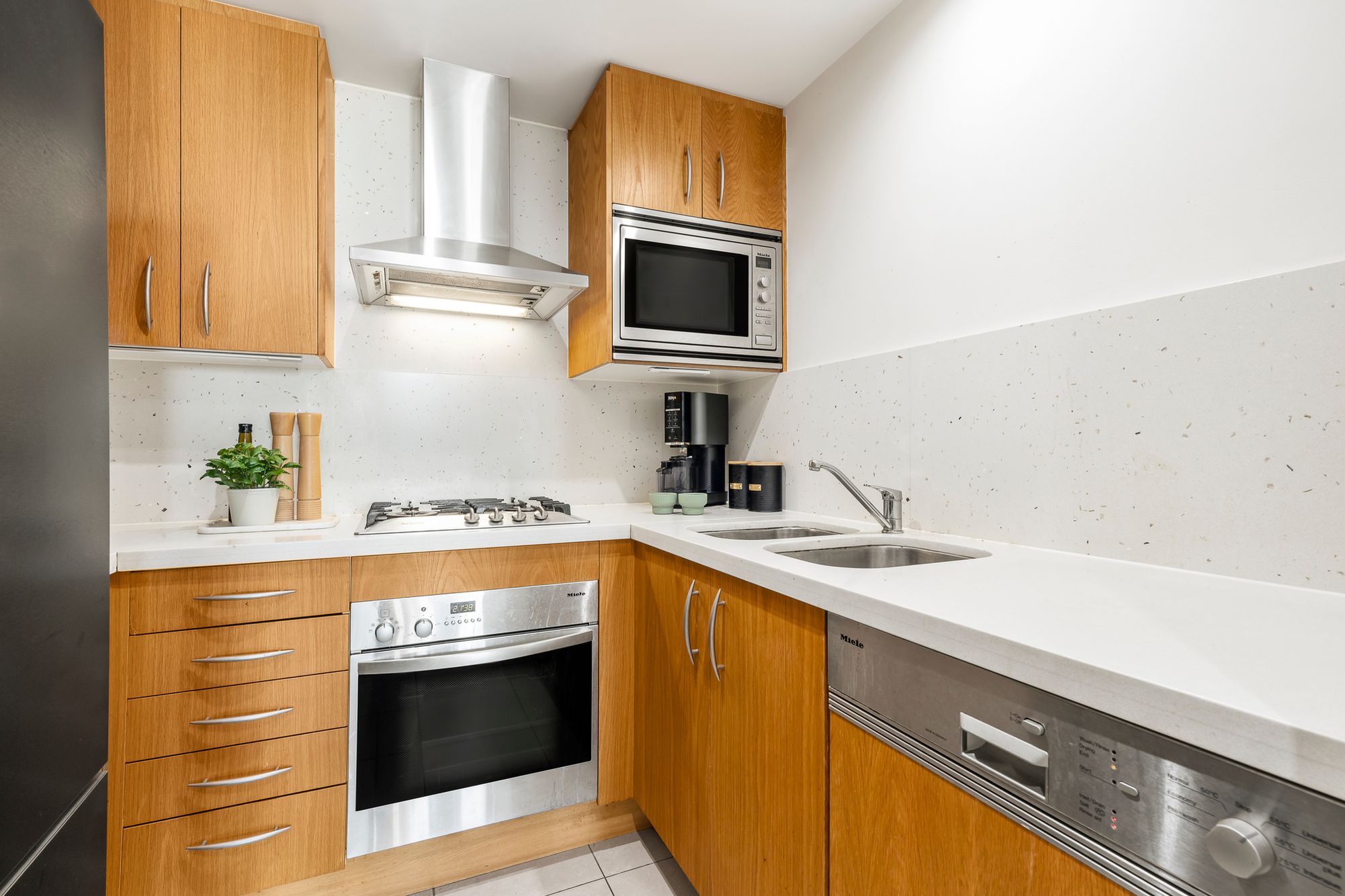 4302 / 93 Liverpool Street, SYDNEY, Sydney - Thumbnail 3