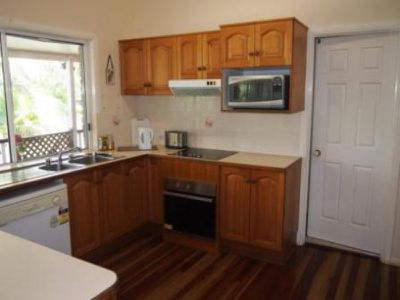9 Verden Drive, Urangan