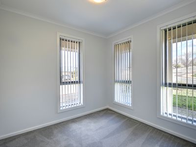 10 Waterlily Terrace, Murray Bridge