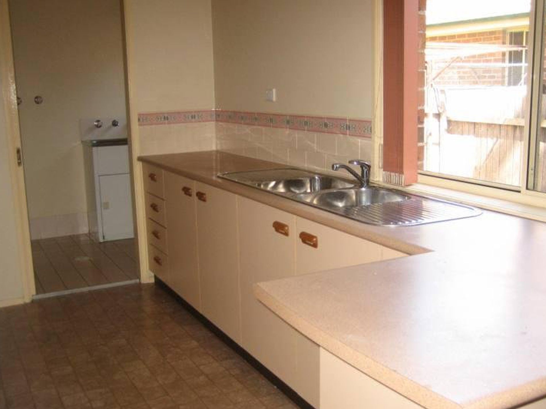 3 / 14-16 Bateman Avenue, Albion Park Rail