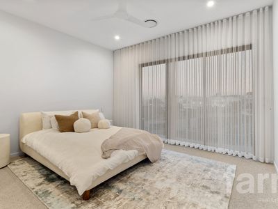 3 / 2 Lyra Avenue, Hope Island