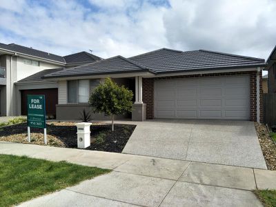 6 Macaloney Road, Williams Landing