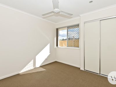 22 Wedge Tail Court, Griffin