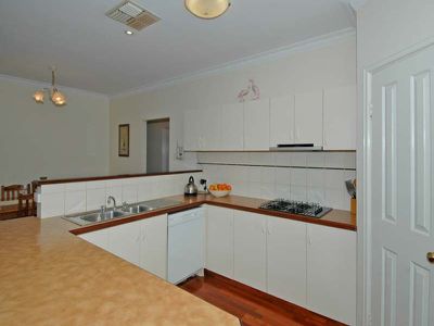 3 Fairlie Close, Kalgoorlie