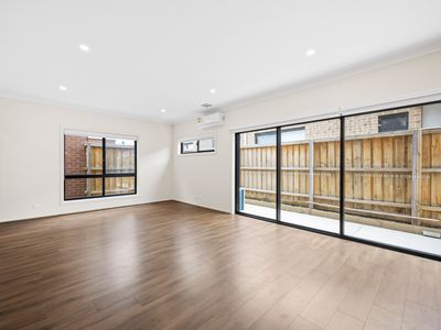 41 Hydrogen Circuit, Clyde North