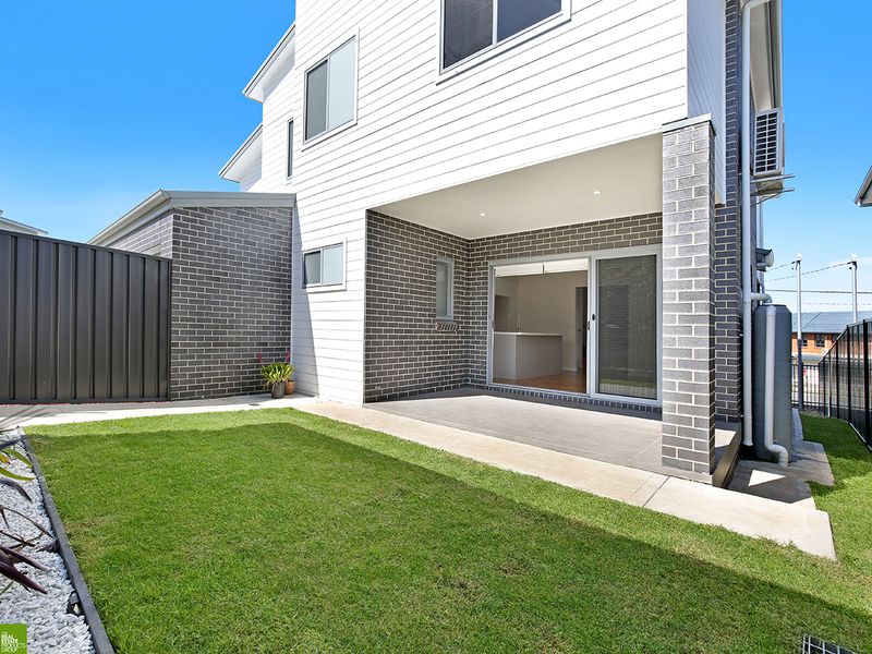 1 / 14 Ryan Lane, Figtree
