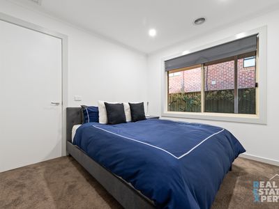 31 Hunt Club Boulevard, Cranbourne East