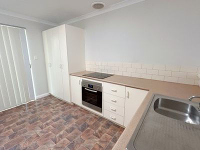 3 / 579 Hannan Street, Somerville