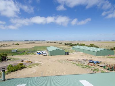 311 Canunda Causeway, Millicent