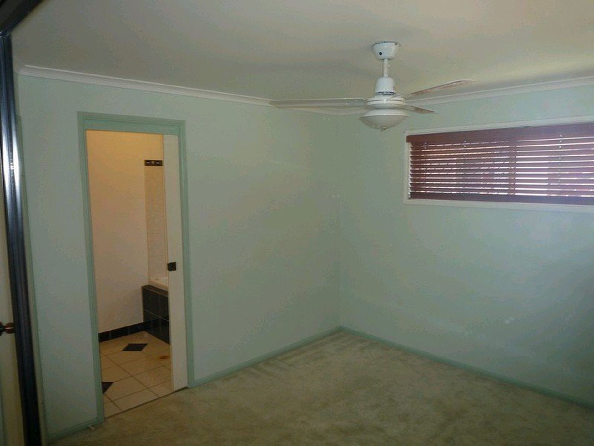 6 Rosella Way, Woodgate