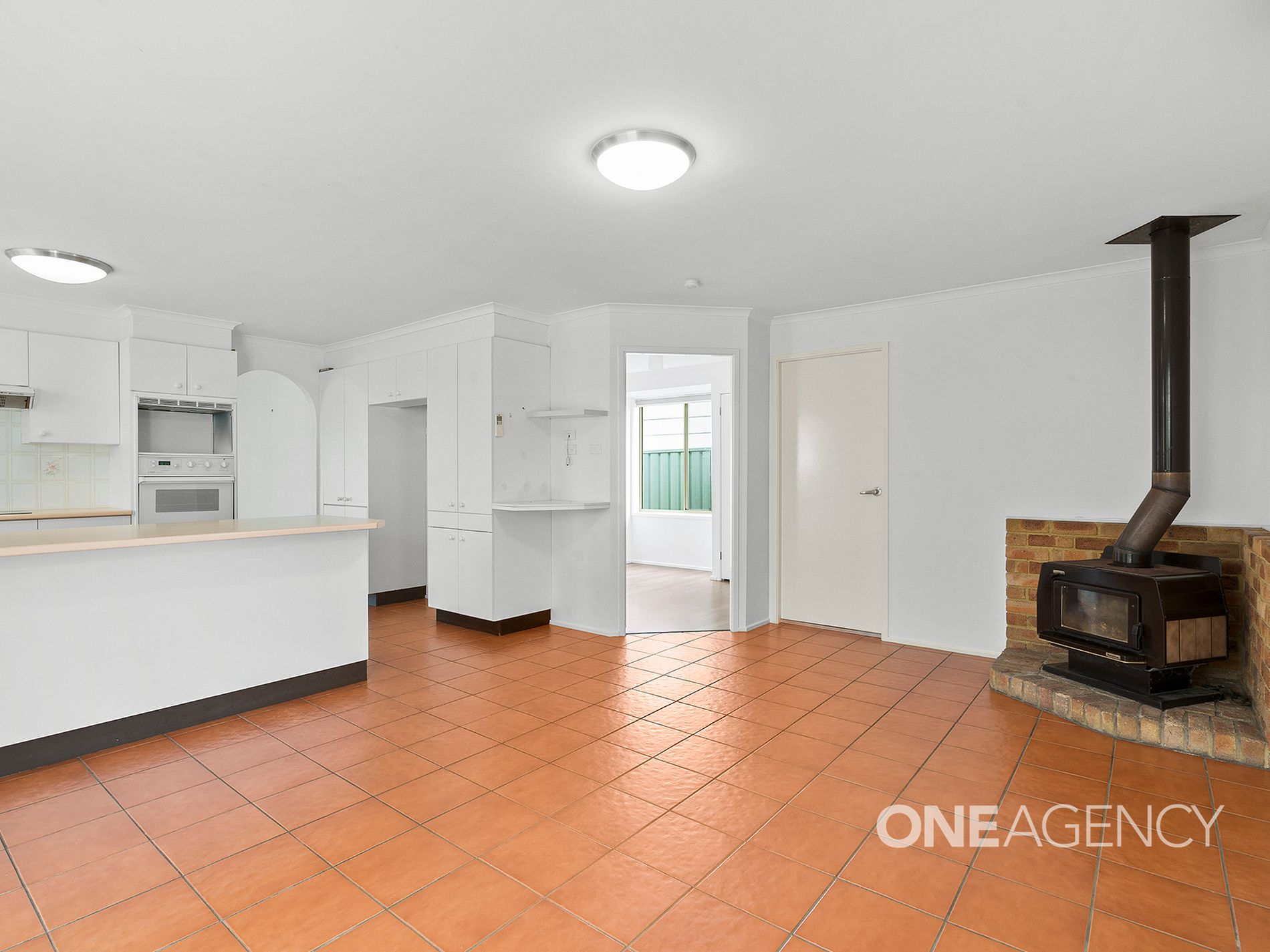 24 June Avenue, Basin View