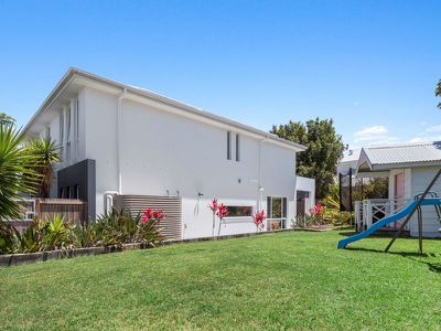 8 Cherry Court, Coomera