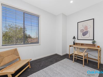 3 / 4 Strachan Street, Oak Park