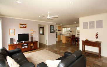 31 Oakleaf Place, Narre Warren South