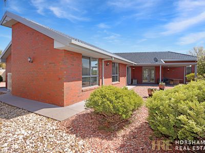 15 Fisher Square, Horsham