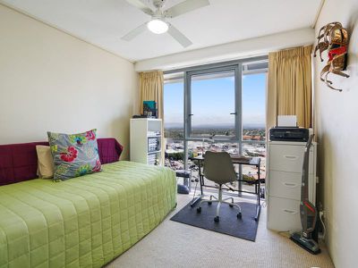 239 / 105 Scarborough Street, Southport