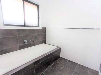 49 Maxwell Drive, Eglinton