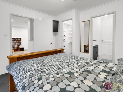 6 Baxter Close, Huntingdale