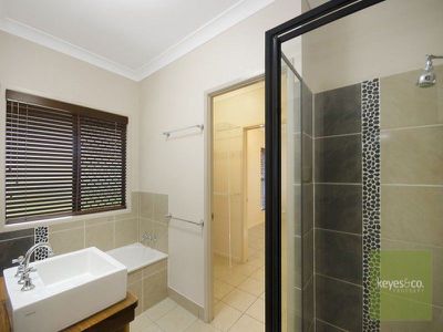 84 Estuary Parade, Douglas