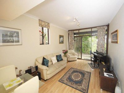 9 / 4 Durham Close, Macquarie Park