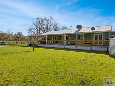 187 Bungowannah Road, Jindera