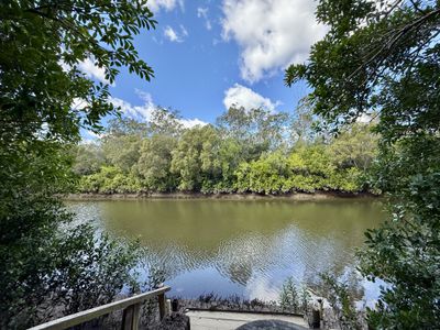12 Cherwell Crescent, Pacific Haven