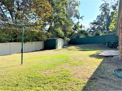 25 Quantock Court, Rochedale South