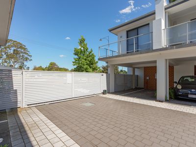 1 / 13 Coolbellup Avenue, Coolbellup