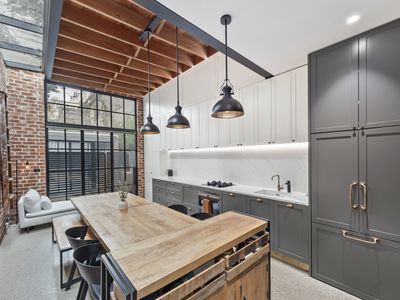 132 Bridge Road, Glebe