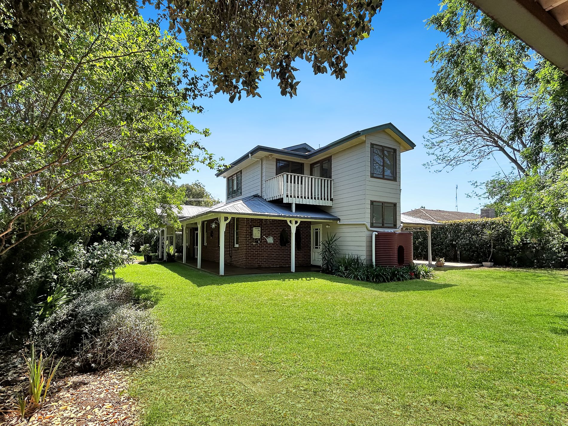 129 Third Avenue, Narromine