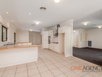 18 Darwin Drive, Llanarth