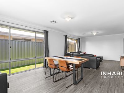 24 Kulbardi Way, Bennett Springs