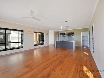 1 Hakea St, Woodgate