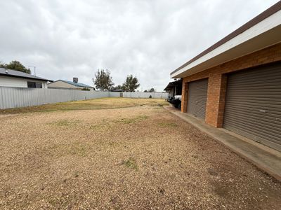 2 Wattle Road, Hanwood