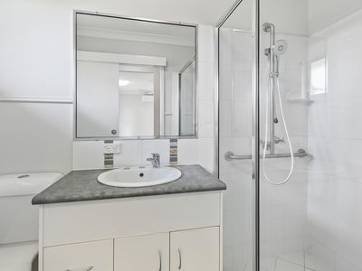 7 COLOMBIA STREET, White Rock