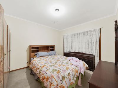 14 Douglas Avenue, St Albans