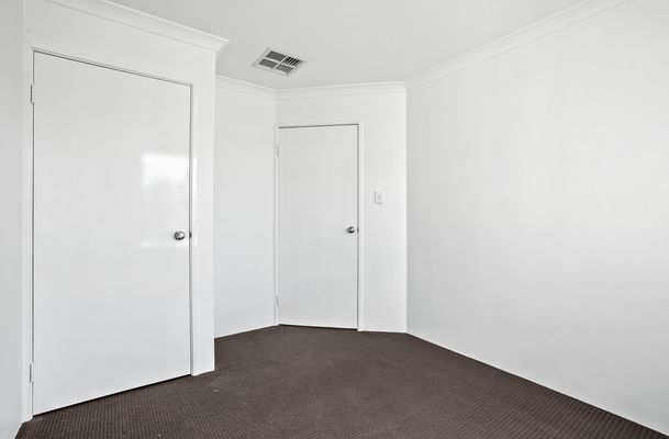 53 Colreavy Ramble, Baldivis