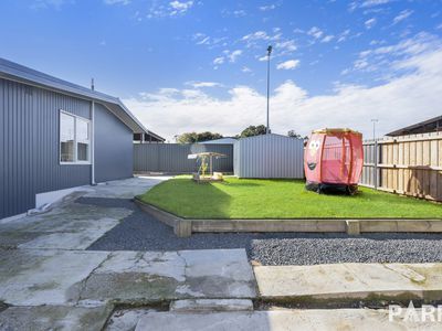 33 Medina Street, Youngtown