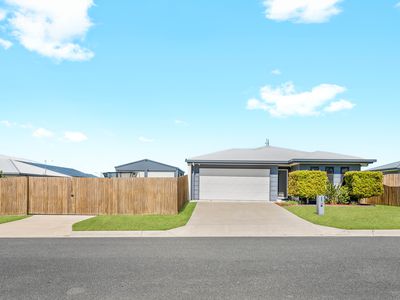 30 Palmetto Crescent, Rural View