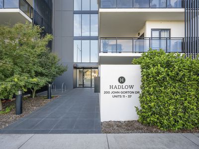 19 / 200 John Gorton Drive, Coombs