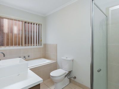 7 / 90A Ballan Road, Werribee