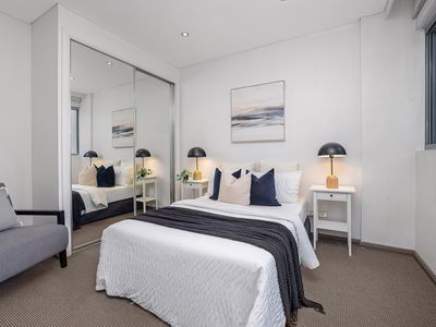 723 / 4 Spring Street, Rosebery