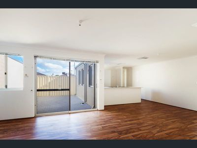 B / 47 Station Street, Cannington