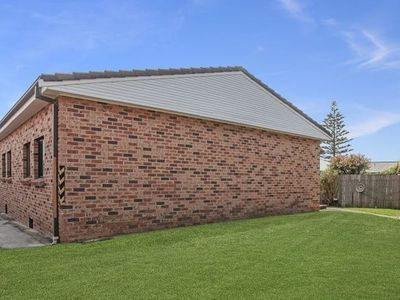 3 / 6 Helen Street, Warilla