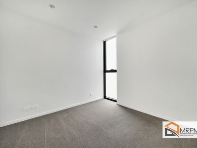 415 / 52 Park Street, South Melbourne