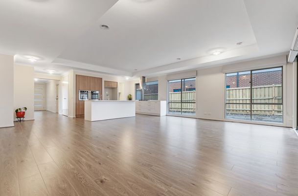 42 Dahlia Crescent, Mickleham