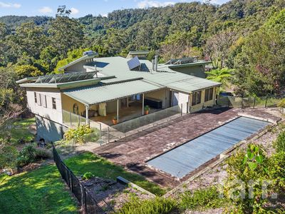 103-105 The Shelf Road, Tamborine Mountain
