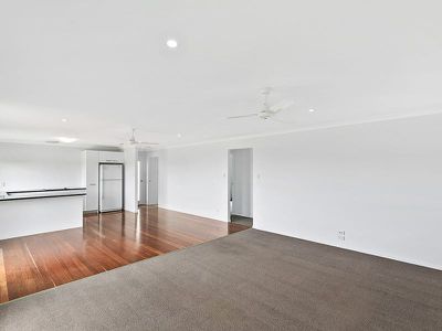 8 Rural View Court, Craignish