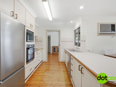 32 Parkside Drive, Charmhaven